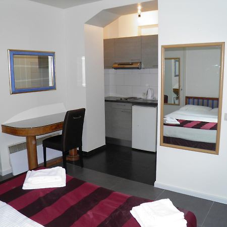 Holidays Apart-Hotel Anderlecht Eksteriør billede